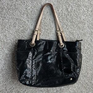 Michael Kors Tote Bag Womens Medium Black Faux Leather Snakeskin Zip Shoulder